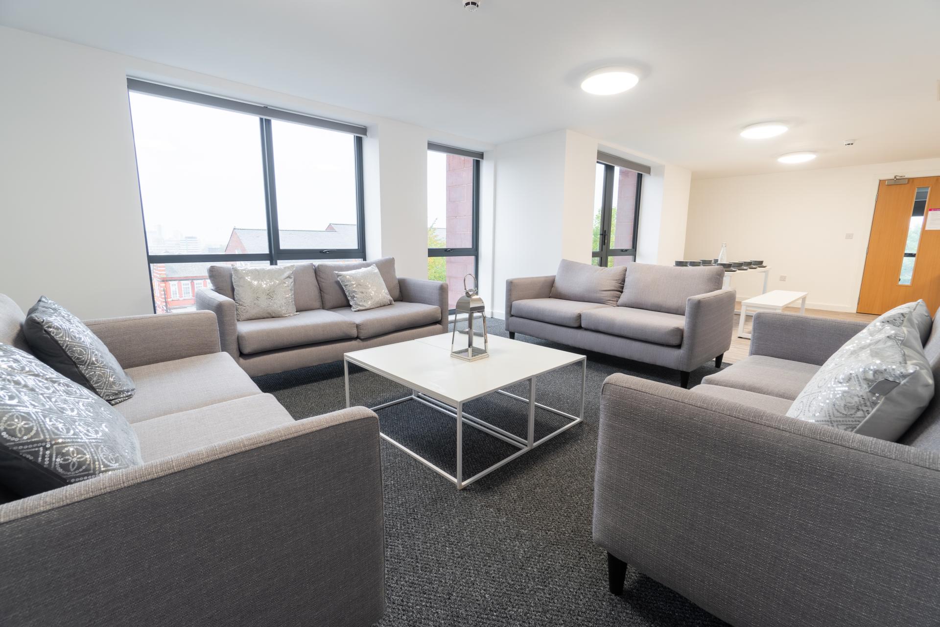 Silver En Suite - 5