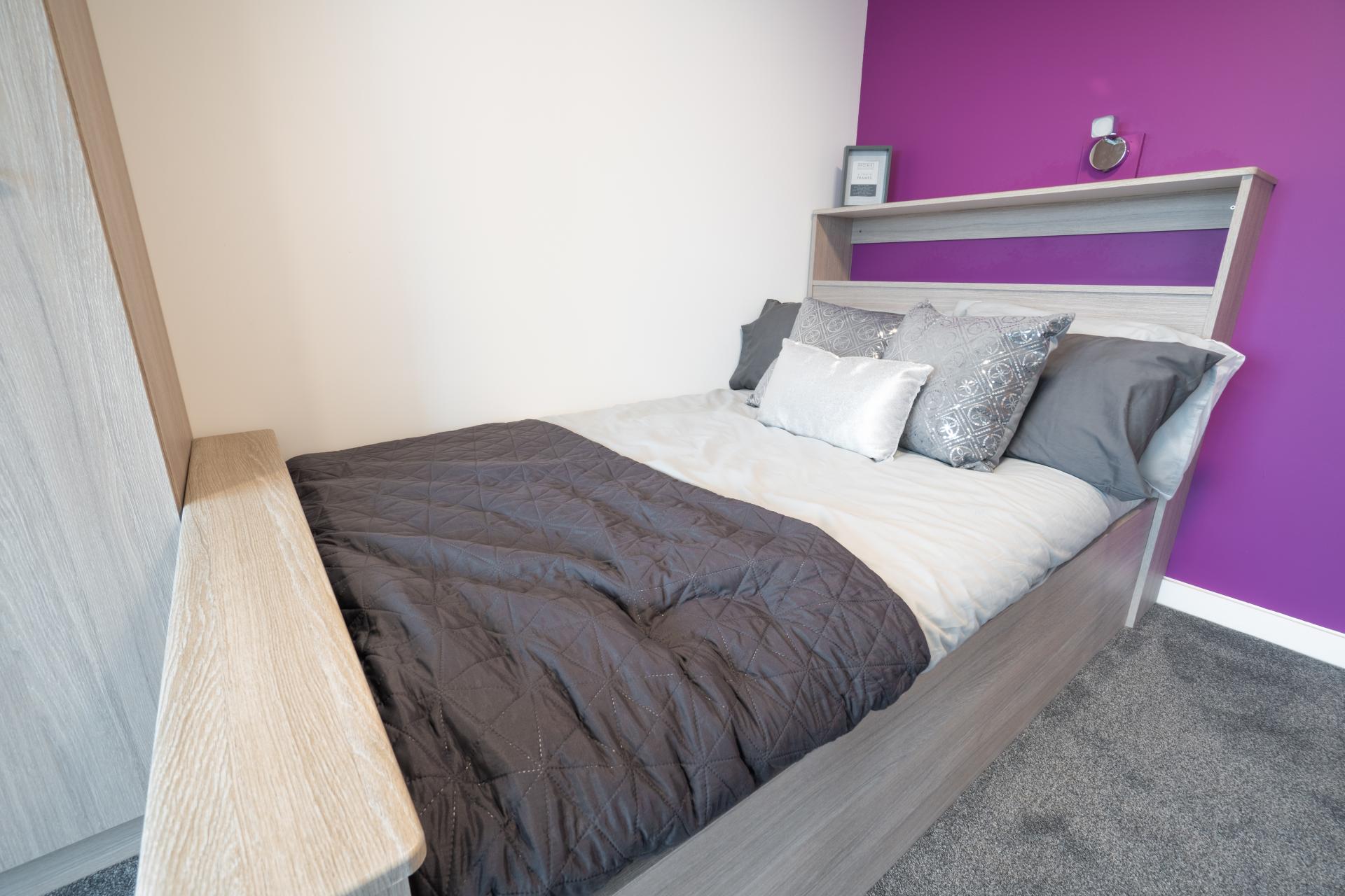 Silver En Suite - 6