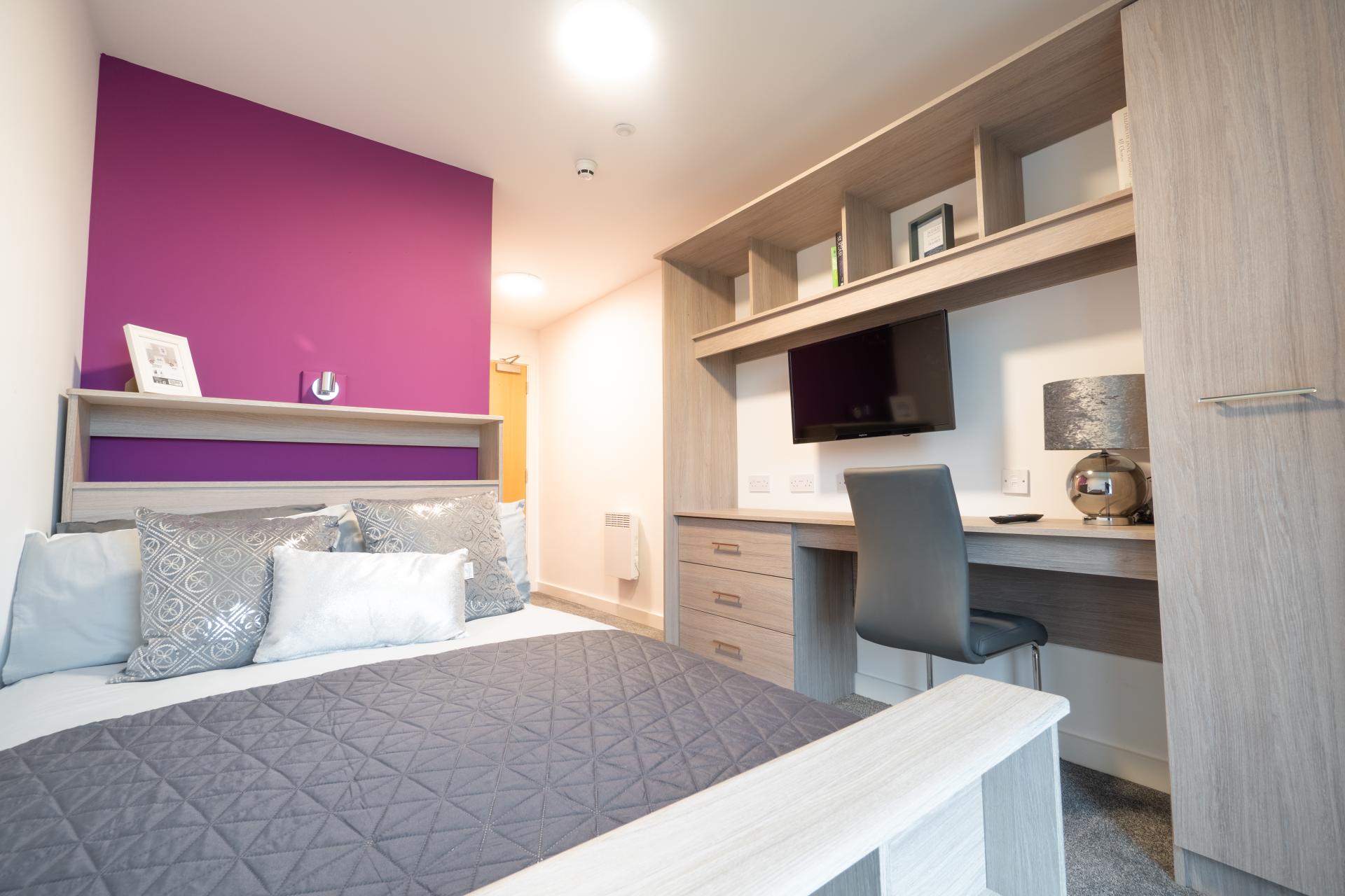 Gold En Suite - 7