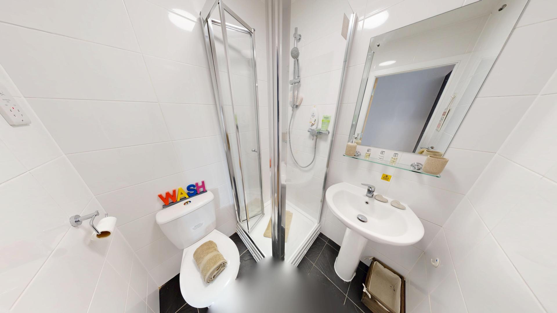  Platinum En Suite  -  Haigh Court  - Gallery -  4