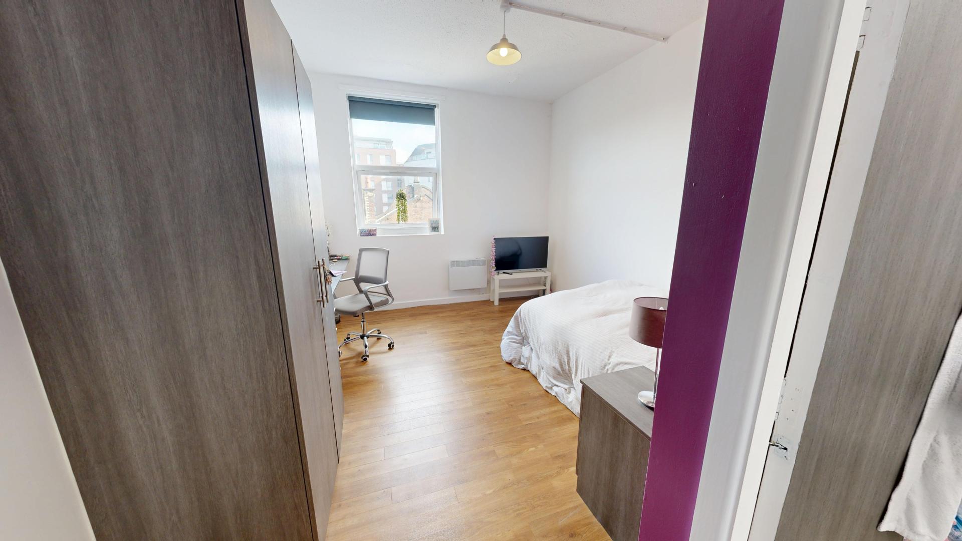  2 Bed Private Flat  -  Haigh Court  - Gallery -  2