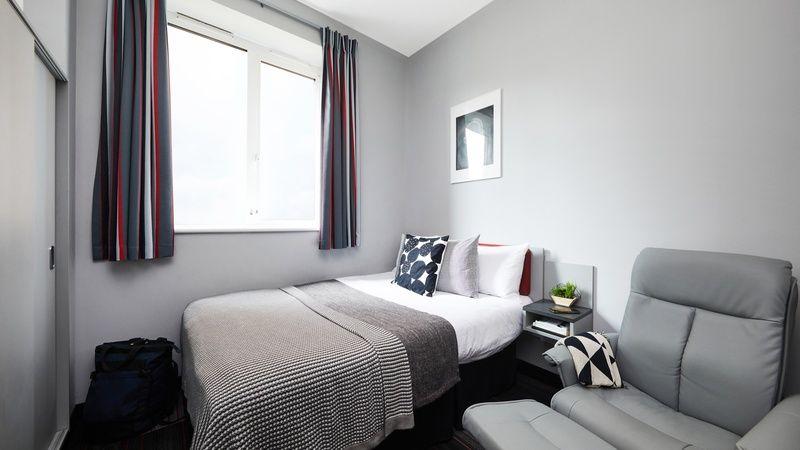 Superior En-Suite  -  Pillar Box  - Gallery -  1