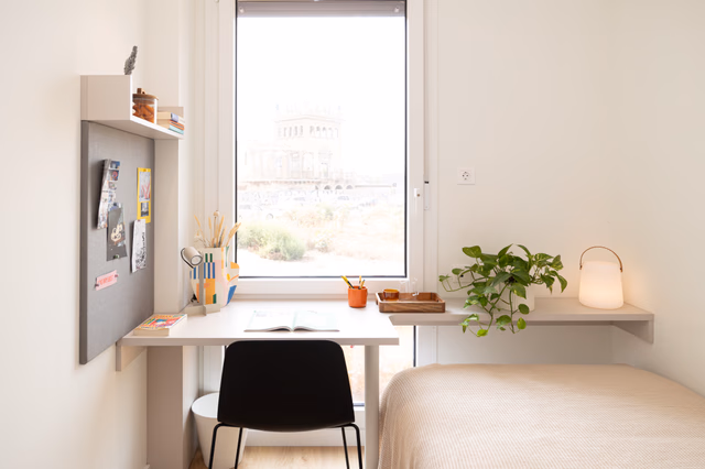 Silver Ensuite - Canvas Burjassot, Valencia - Gallery - 1