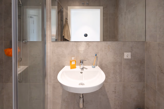 Silver Ensuite - Canvas Burjassot, Valencia - Gallery - 3