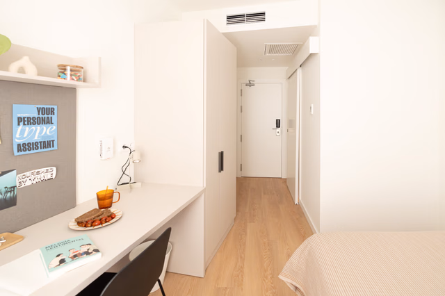Gold Ensuite - Canvas Burjassot, Valencia - Gallery - 4