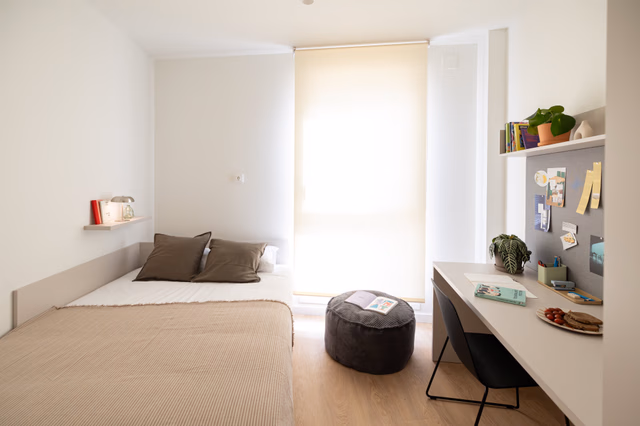 Gold Ensuite - Canvas Burjassot, Valencia - Gallery - 2