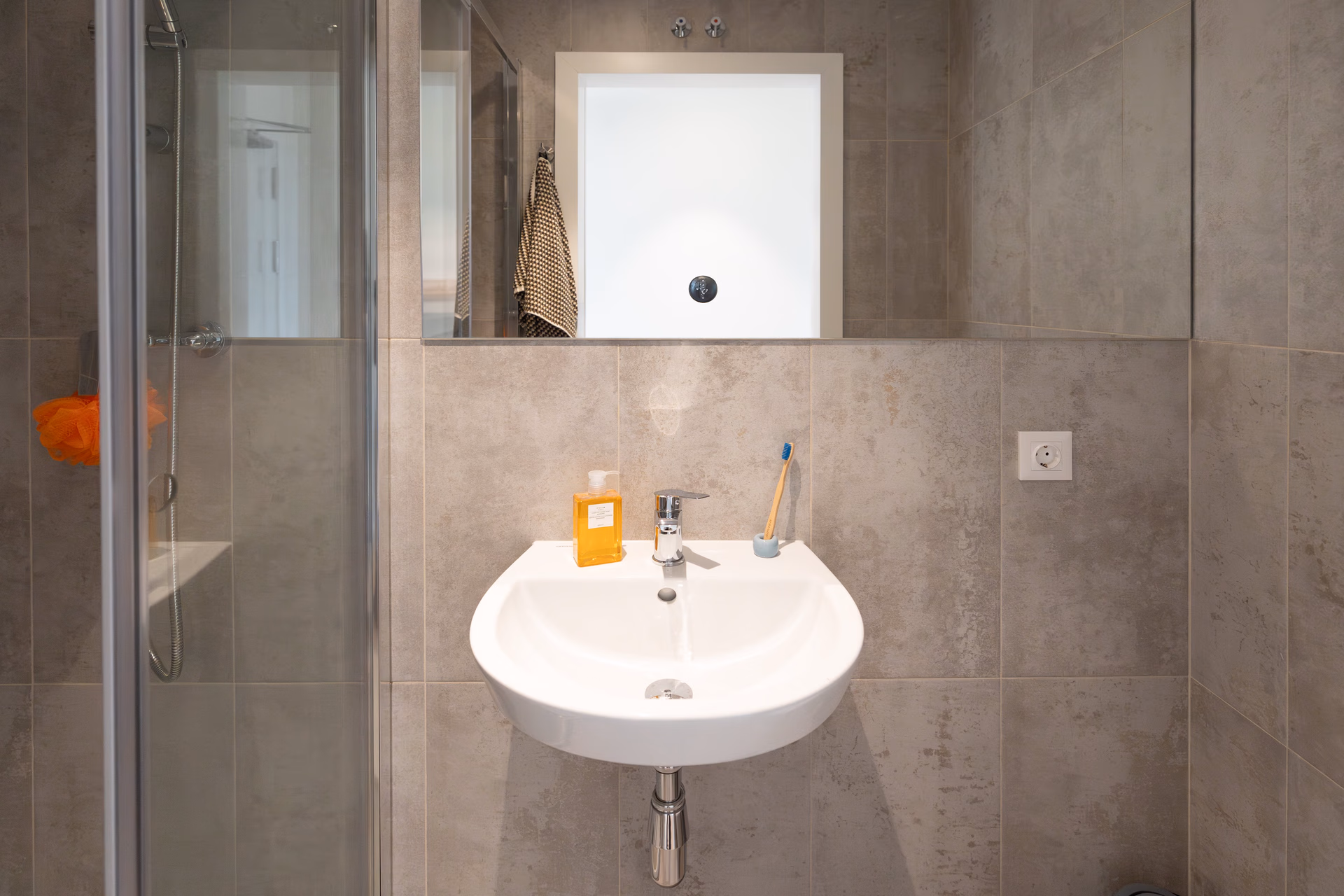 Ensuite Silver Plus - 2