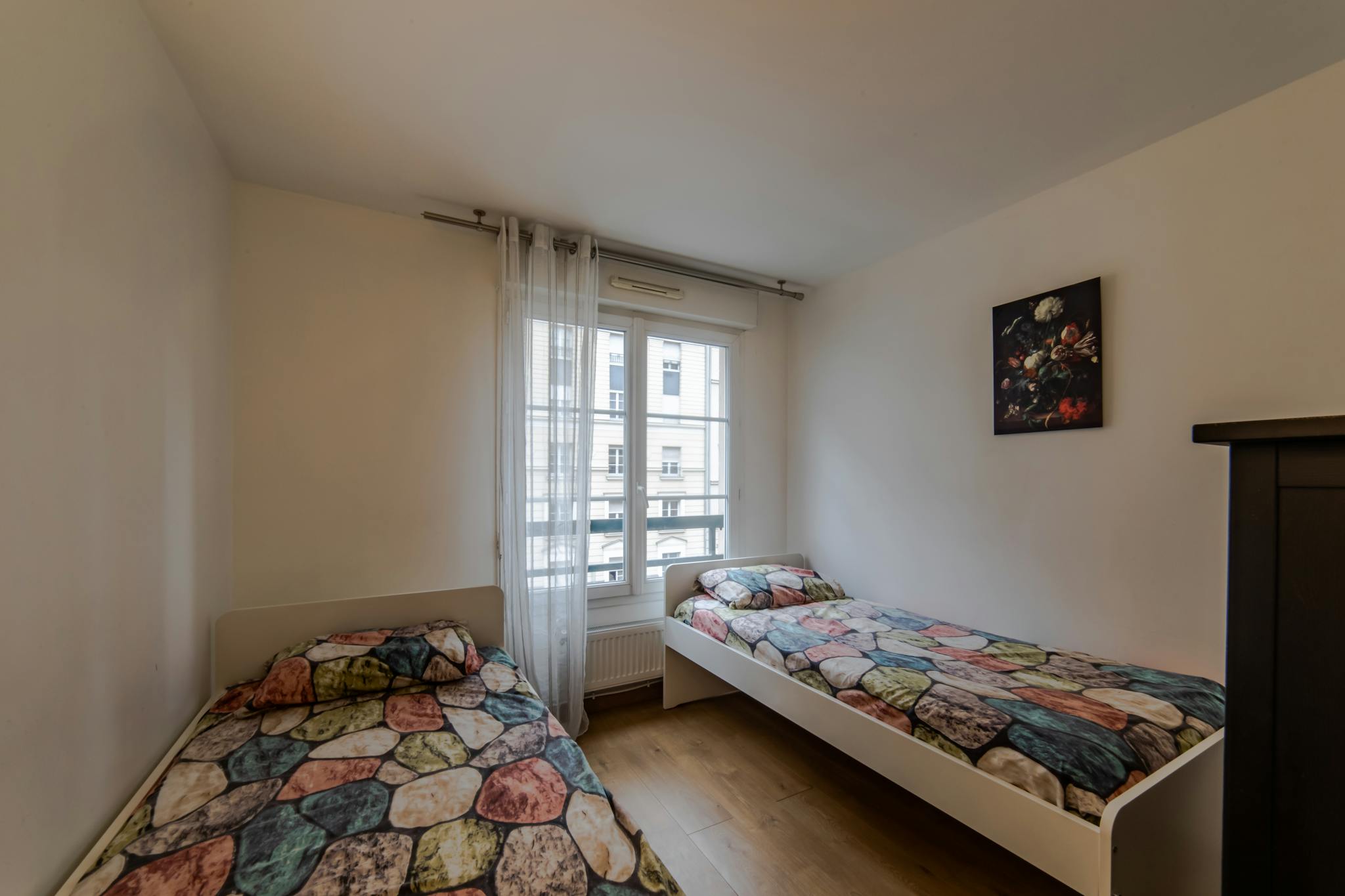  Entire Place  -  Avenue de l'Arche, Courbevoie  - Gallery -  1