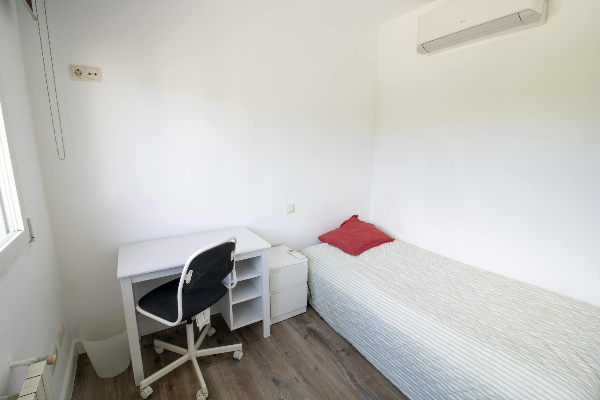 Private Room - Calle Burgos, Pozuelo de Alarcón - Gallery - 1