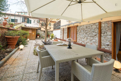 Inviting 2-bedroom flat NYU Florence