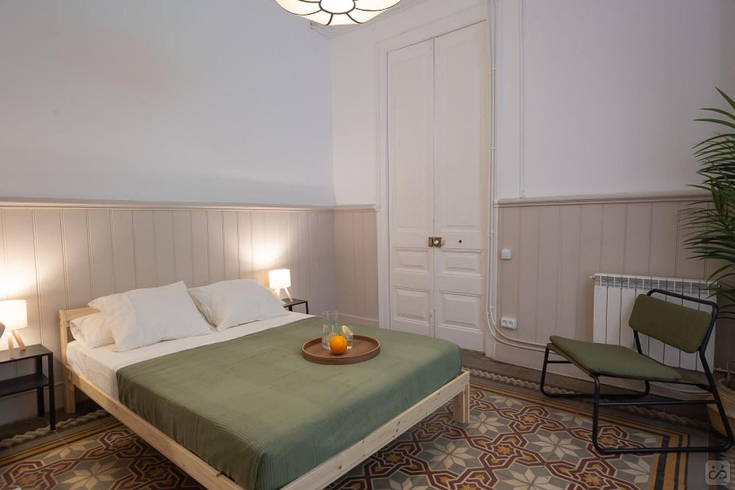 Double Room With Balcony (Mirallers Two) - 10