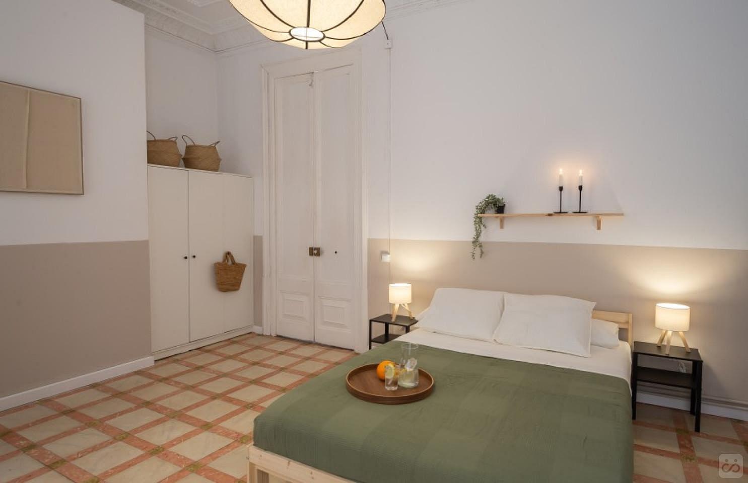 Double Room With Balcony (Mirallers Six) - 3