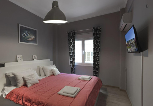 Inviting 1-bedroom flat near the Webster University