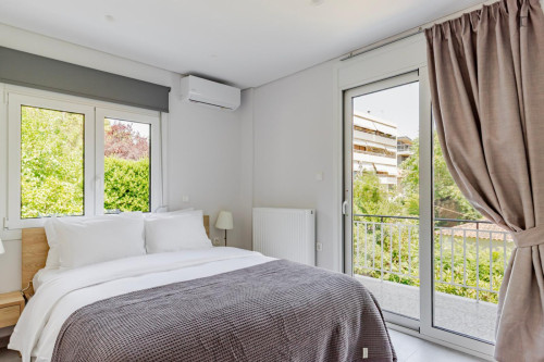 Elegant 1-bedroom apartment in Marousi