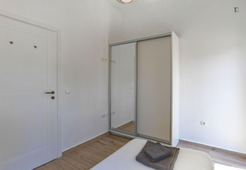 Excellent 2-bedroom apartment in Neos Kosmos