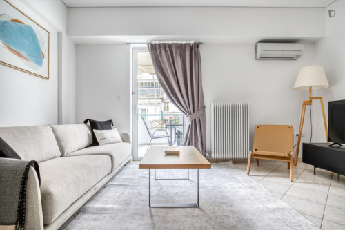 Lovely 1-bedroom flat near Lycabettus Hill
