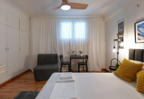 Comfy 1-bedroom apartment in Kolonaki