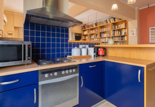 Very nice 1-bedroom flat close to the University of Economics and Business