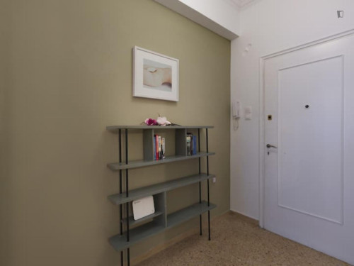 Cosy 1-bedroom apartment near University of Economics and Business