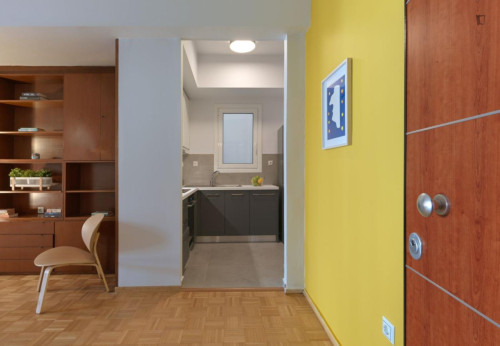 Charming 1-bedroom flat close to the University of Economics and Business (Troias Building)