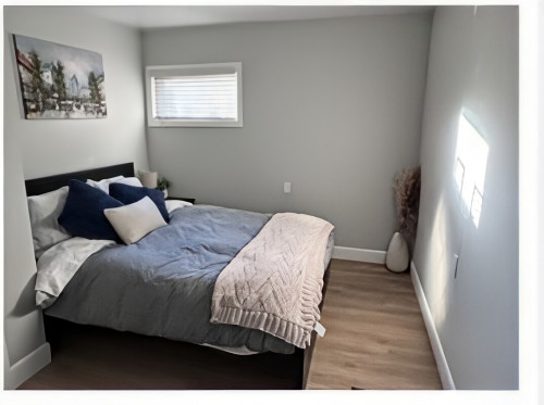 Fully Furnished Private room & bath - Gallery - 11