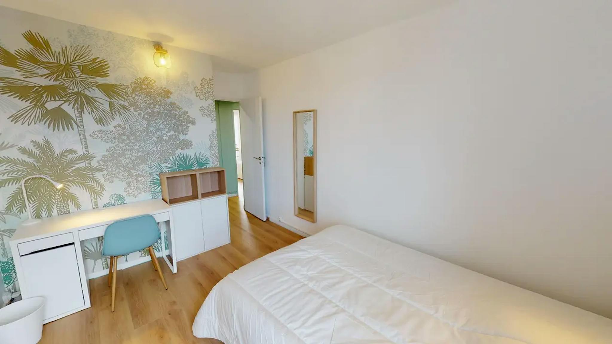 Private Room - 2