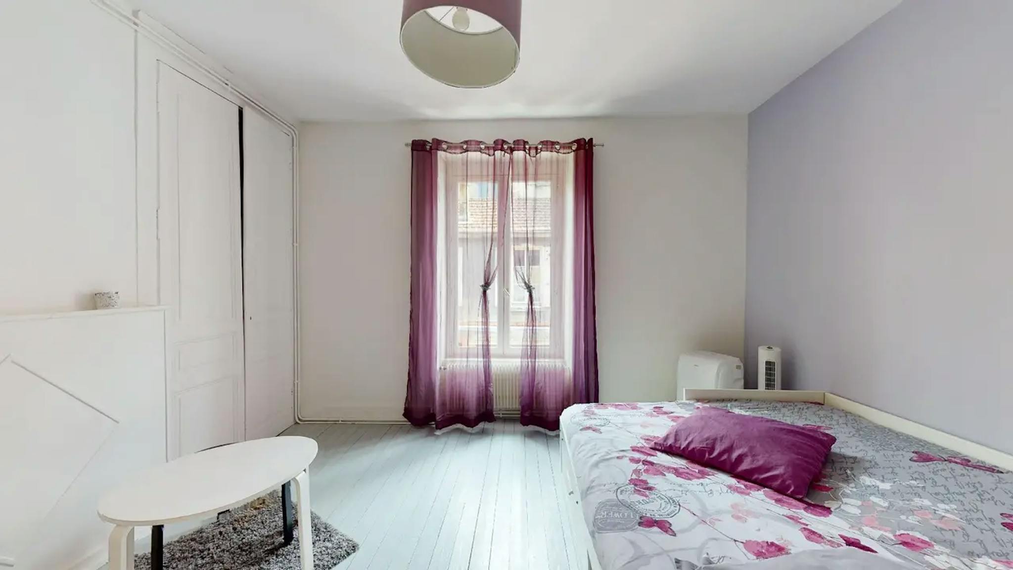  Private Room  -  Rue Charles Baudelaire, Limoges  - Gallery -  1