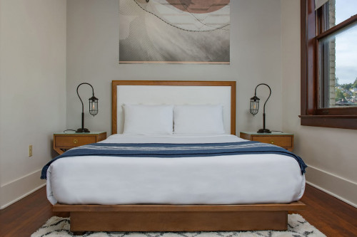 Selina Commodore Astoria - Rooms