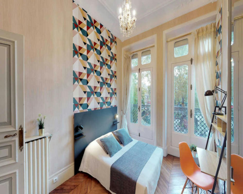 Rue Pierre Semard, Paris