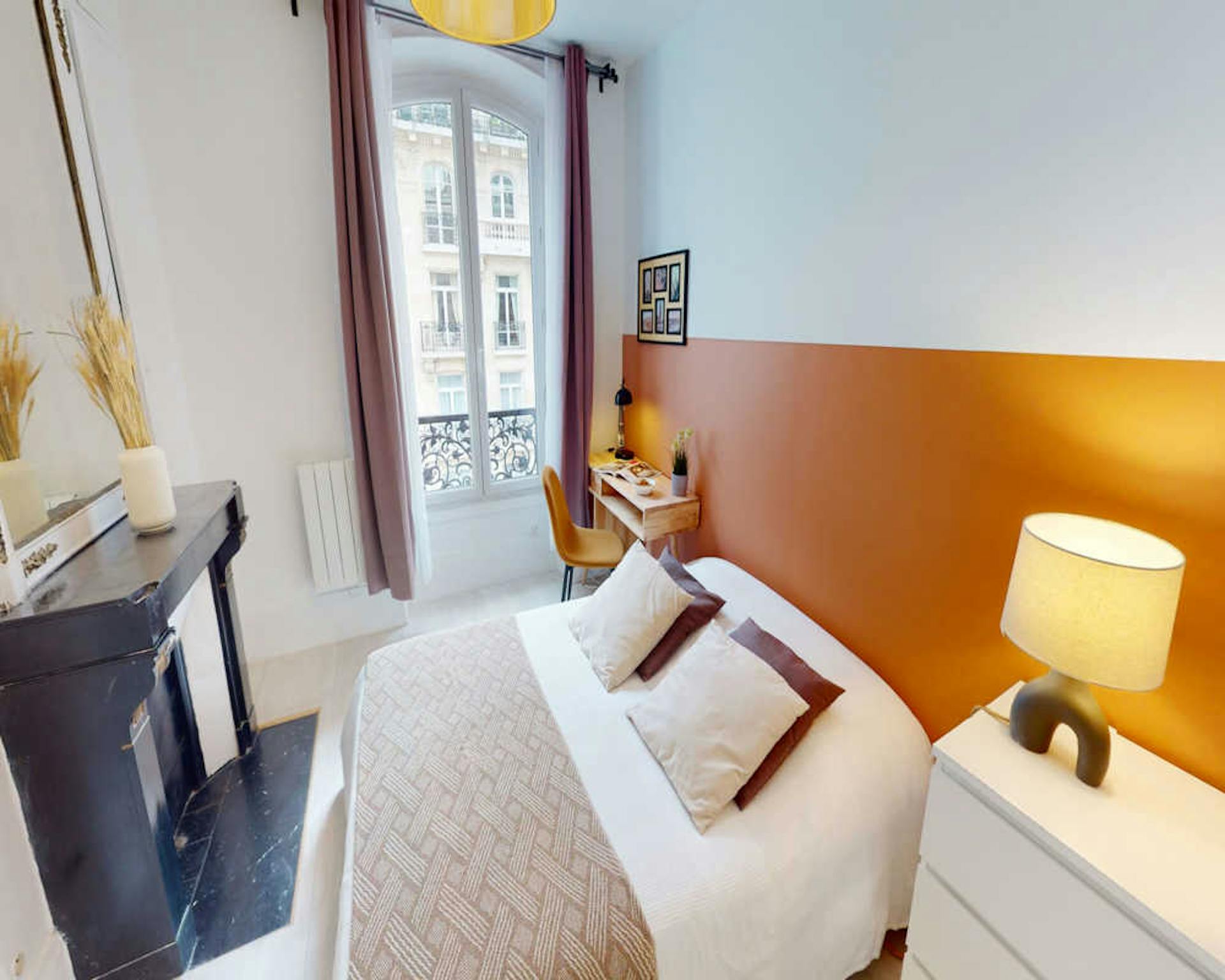  Private Room  -  Rue de Passy, Paris  - Gallery -  1