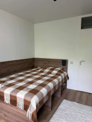 Rode Kruislaan, Diemen