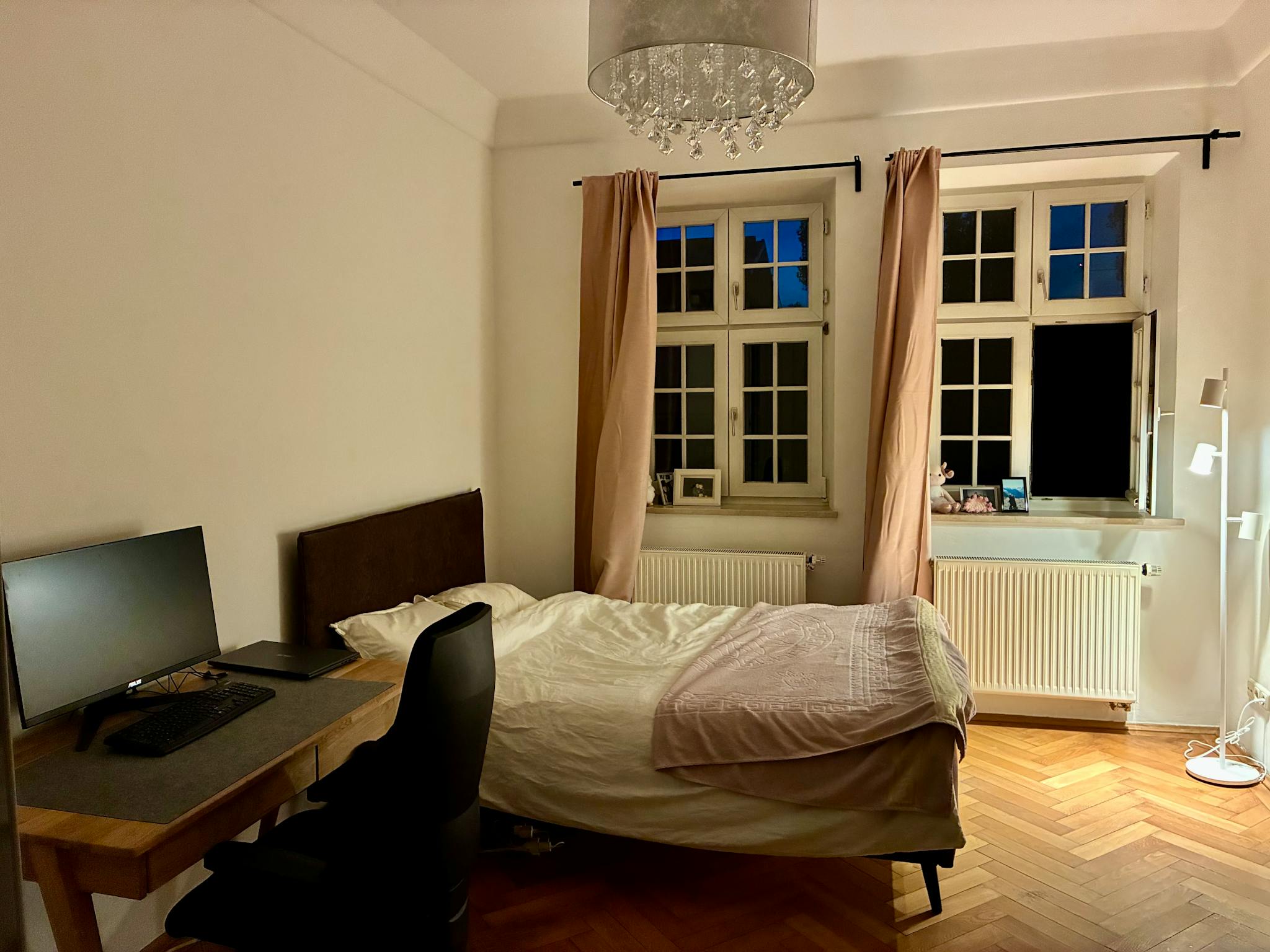  Private Room  -  Innere Wiener Straße, Munich  - Gallery -  1