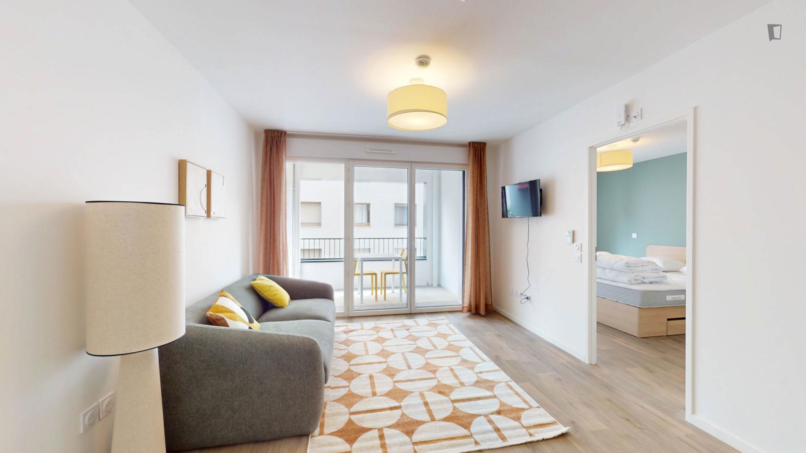  1-Bedroom Apartment In Residential Asnières-Sur-Seine  -  1-Bedroom apartment in residential Asnières-sur-Seine  - Gallery -  1