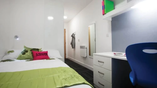 Ropemaker Court - Rooms