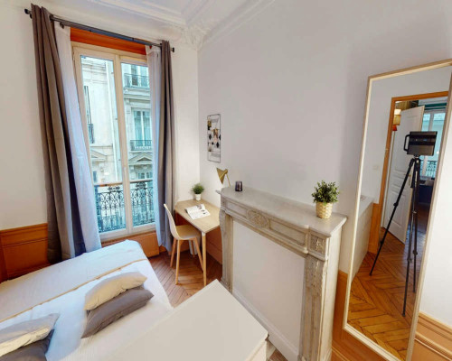 Rue La Boétie, Paris