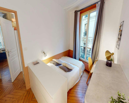 Rue La Boétie, Paris