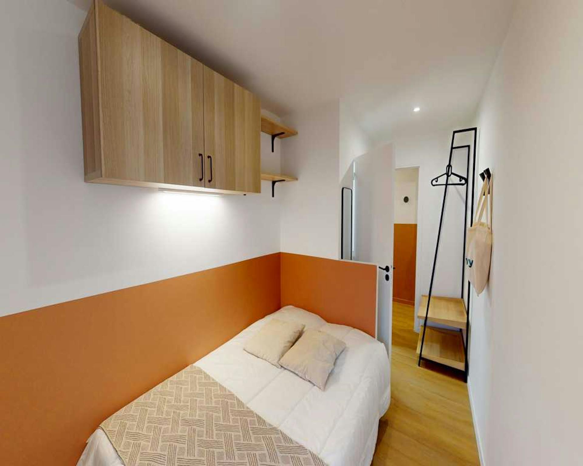  Private Room  -  Boulevard Poissonnière, Paris  - Gallery -  1