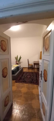 Room in Piazza Giuseppe Garibaldi, La Spezia for 120 m² with 3 bedrooms