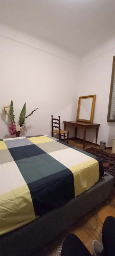 Room in Piazza Giuseppe Garibaldi, La Spezia for 120 m² with 3 bedrooms