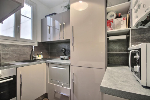 Welcoming 2-bedroom flat near the SFU Paris