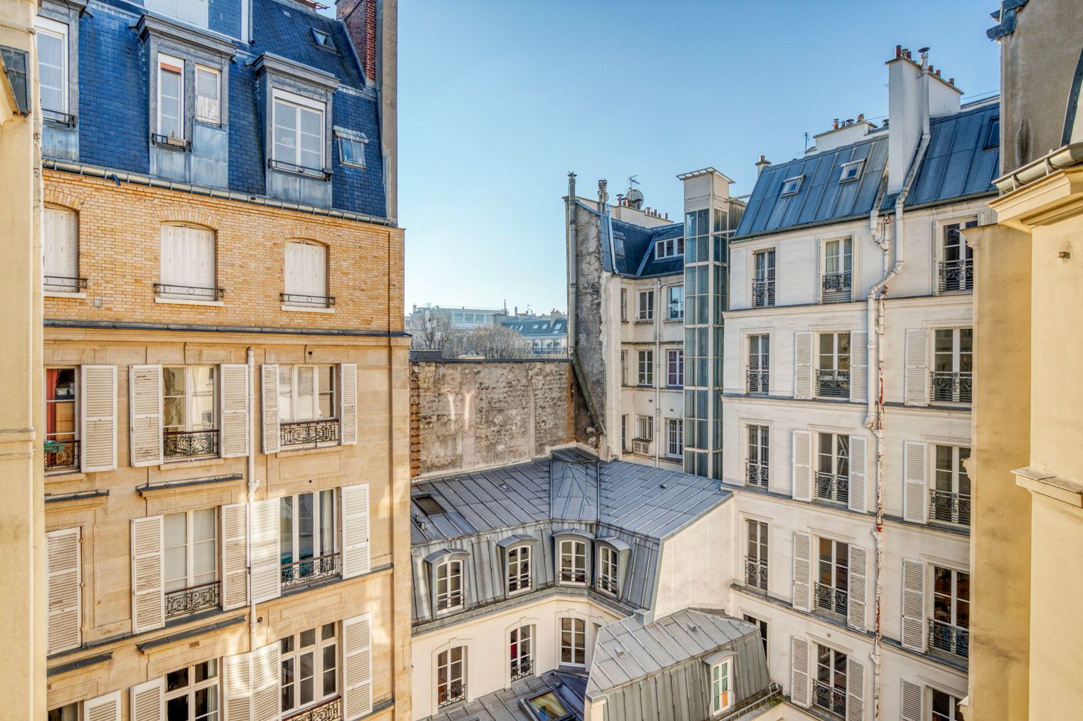 Stylish 2BR Apartment In Heart Of Paris - 6