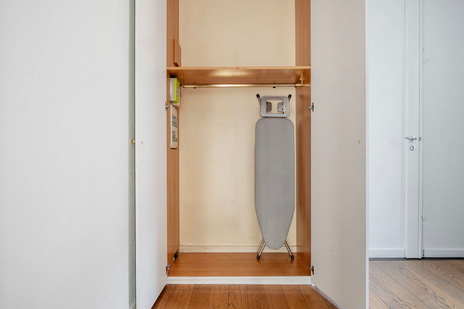 Stylish 2BR Apartment In Heart Of Paris - 2