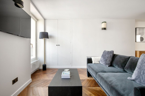 Chic One-Bedroom in the Heart of Paris - Gallery - 16