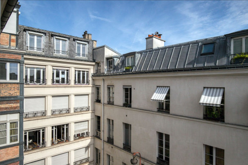 Chic One-Bedroom in the Heart of Paris - Gallery - 5