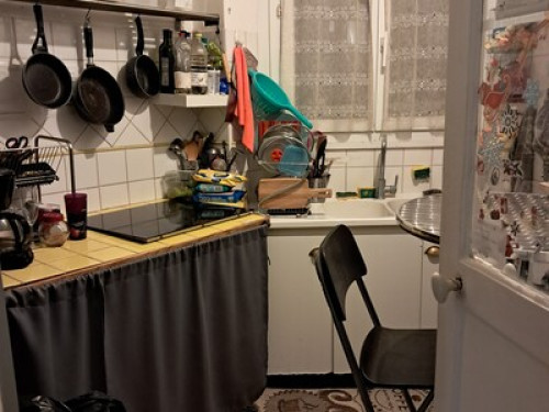 15m2 room in Paris 14th