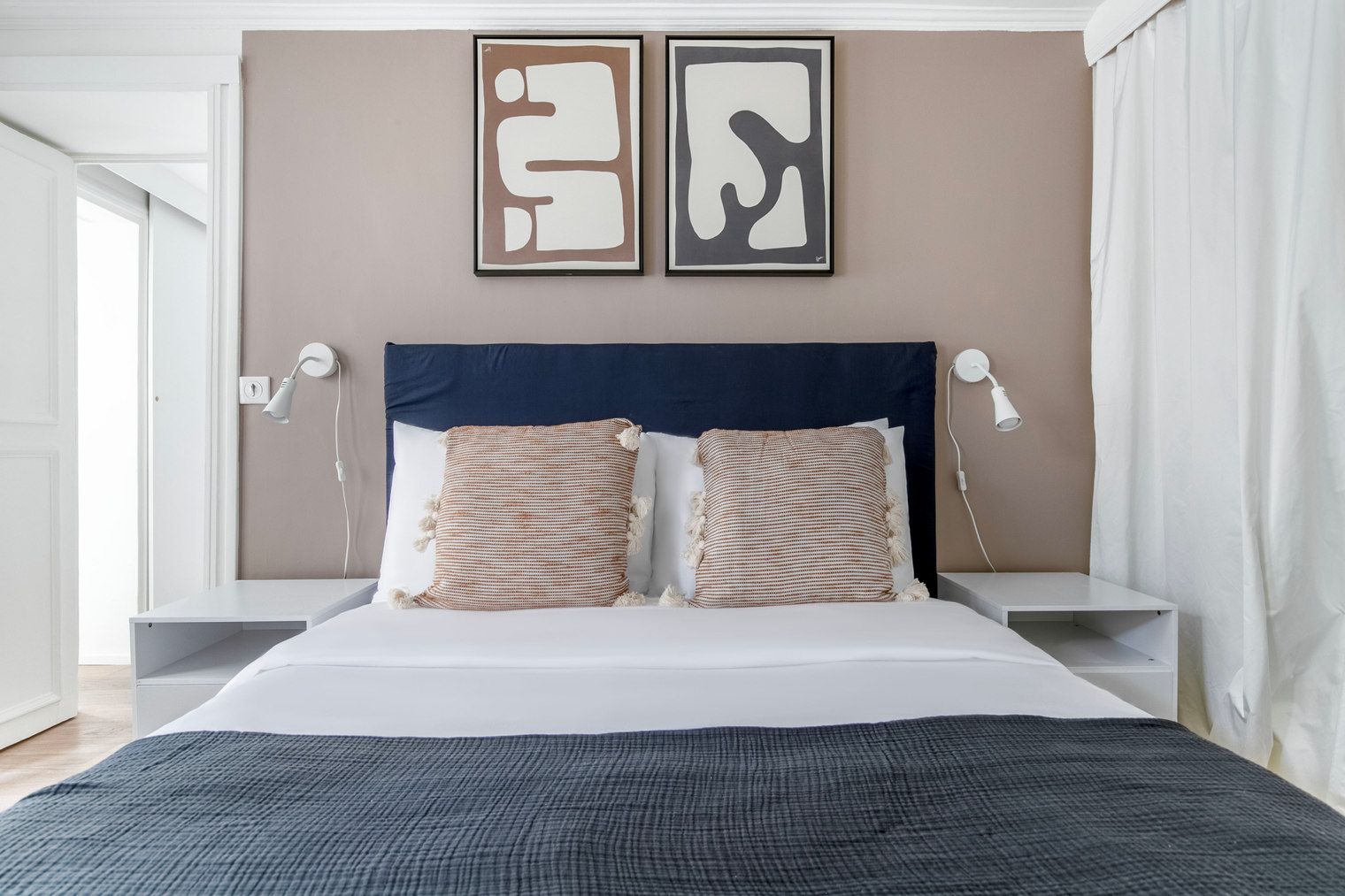 Chic Parisian One-Bedroom Oasis Awaits You - 11