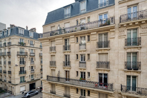 Charming Fully Furnished Parisian Oasis - Gallery - 10