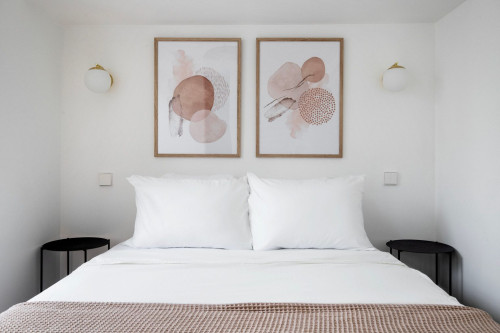 Charming Le Marais 1-Bedroom Retreat - Gallery - 13