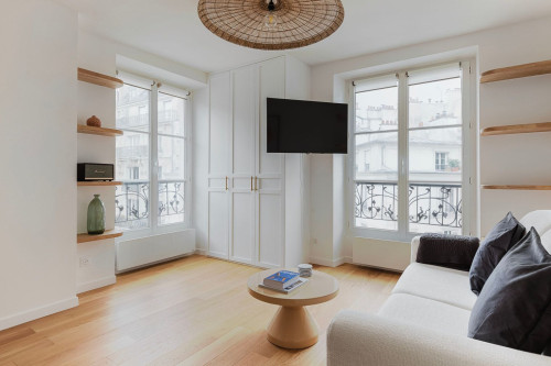 Charming Le Marais 1-Bedroom Retreat