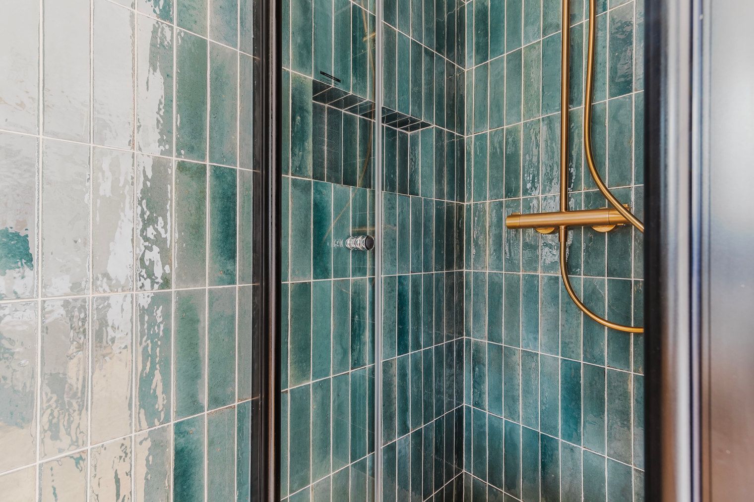 Charming Le Marais 1-Bedroom Retreat - 6